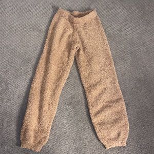 Skims cozy knit jogger in camel - size small/medium